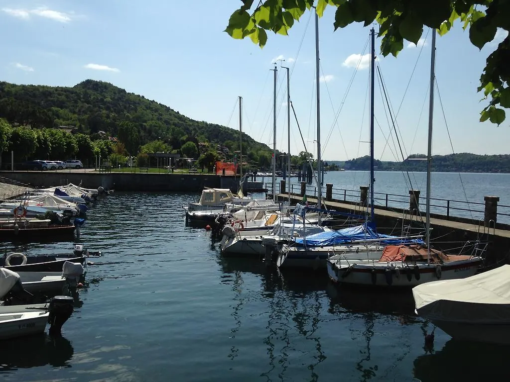 B&B Apartment Bb Lago Nel Pagliaio 타이노